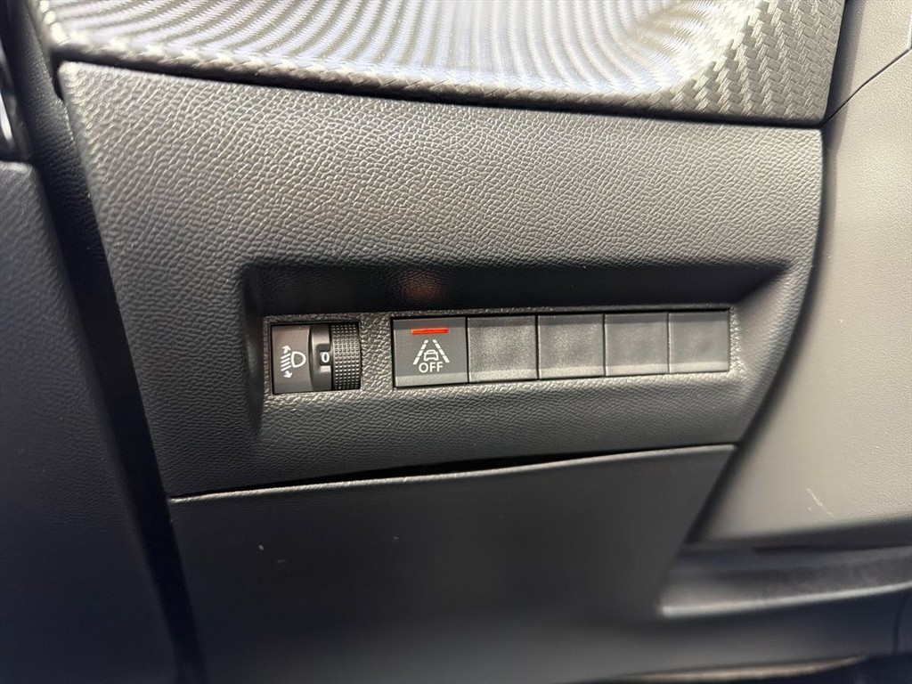 Peugeot 2008 1,2 PureTech Vision Pack EAT8 130HK 5d 8g Aut. - Image 21