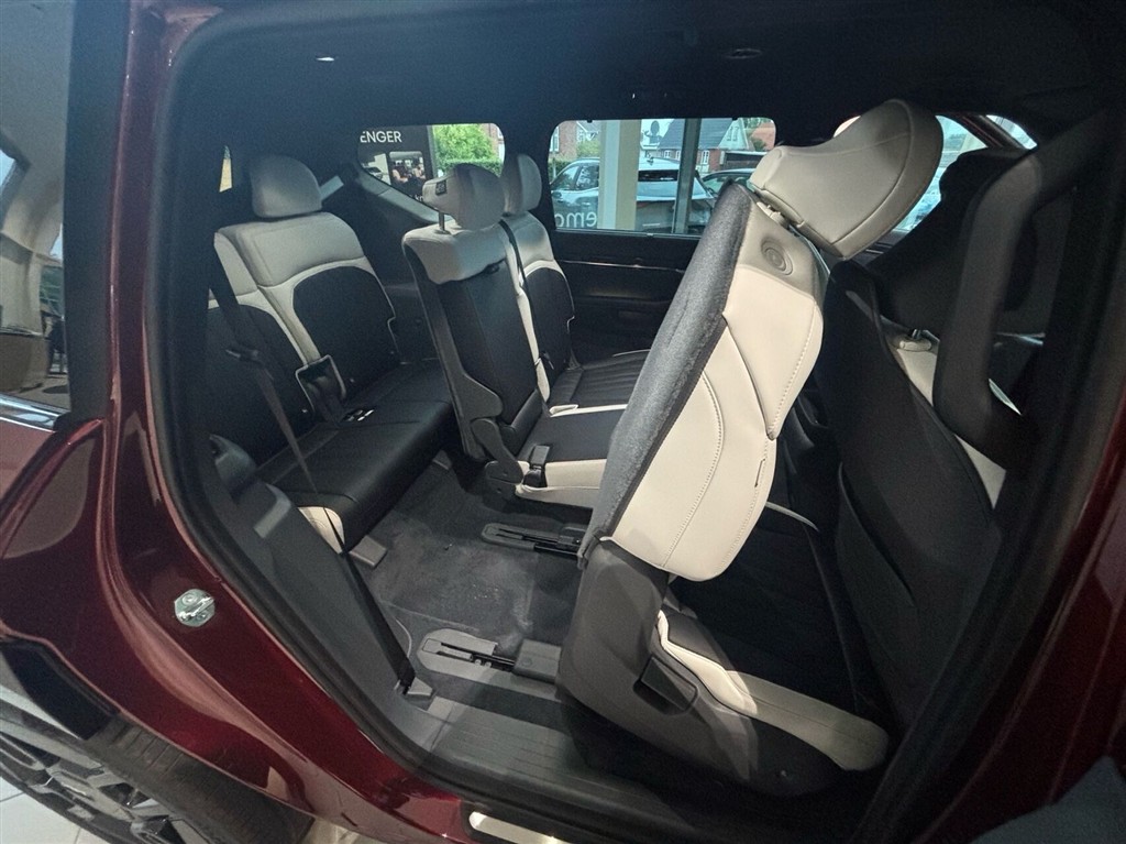 Kia EV9 EL Long Range Performance GT-Line AWD 384HK 5d Aut. - Image 15