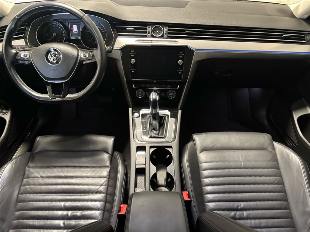 VW Passat Variant 1,4 TSI Plugin-hybrid GTE DSG 218HK Stc 6g Aut. - Image 8