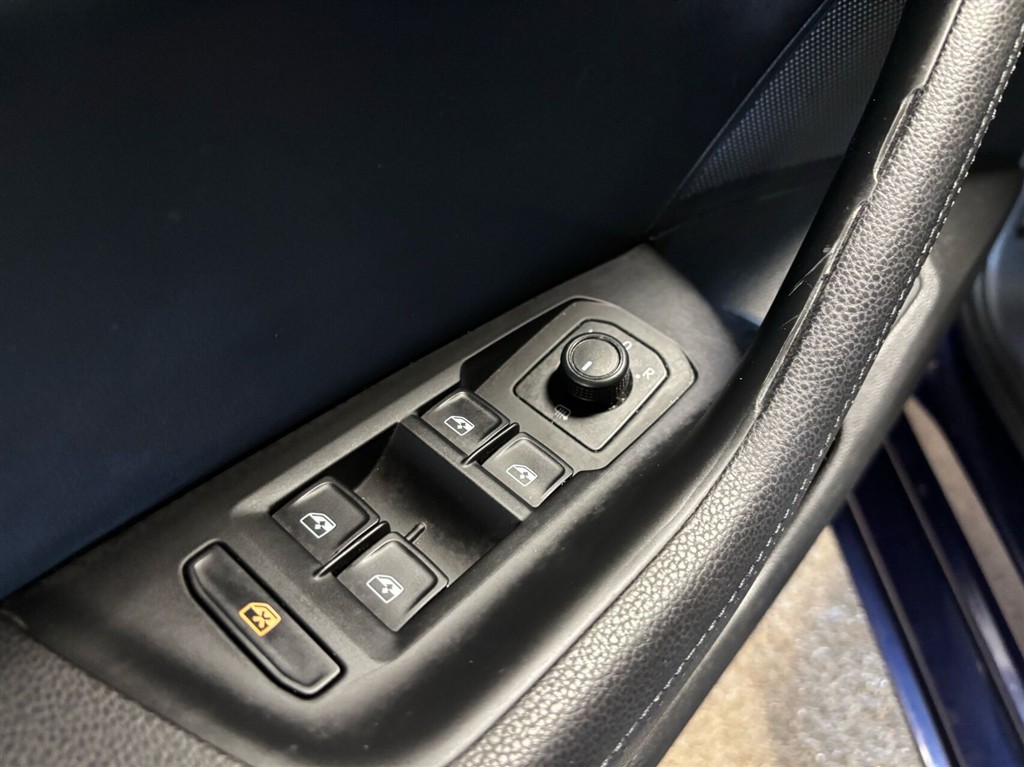 VW Passat Variant 1,4 TSI Plugin-hybrid GTE DSG 218HK Stc 6g Aut. - Image 9