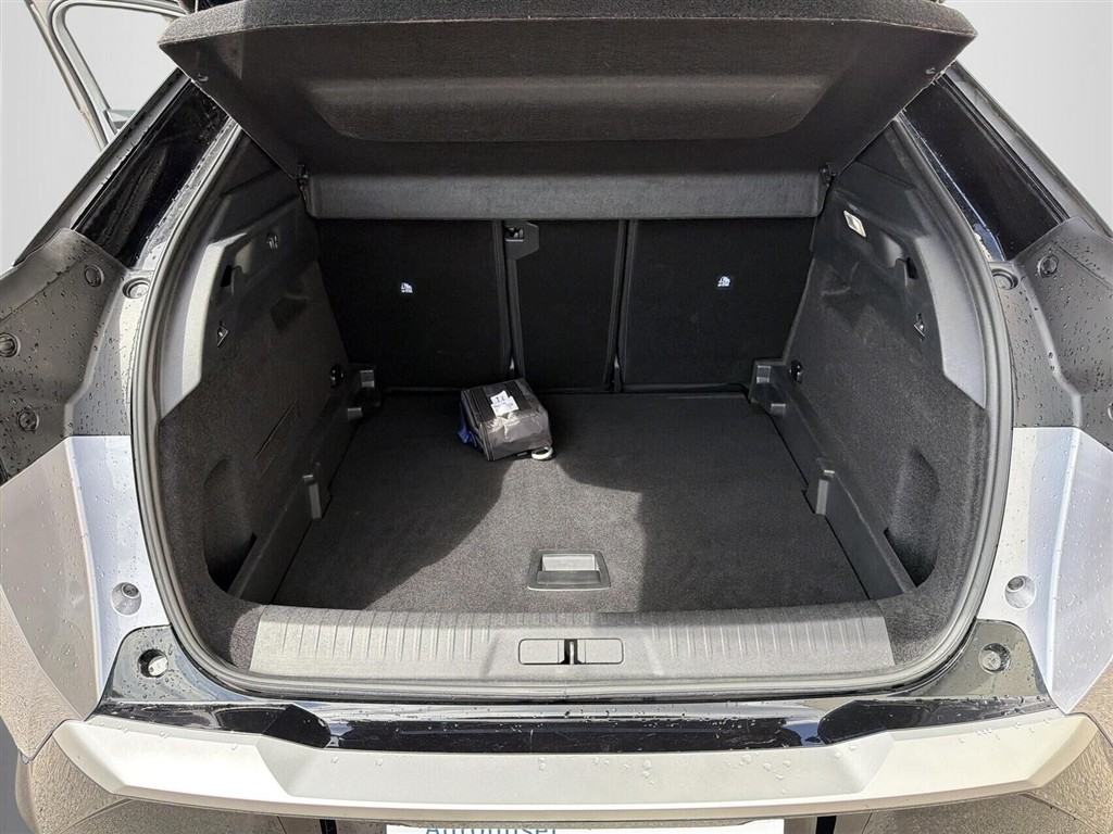 Peugeot e-3008 EL GT Longe Range 230HK 5d Aut. - Image 8