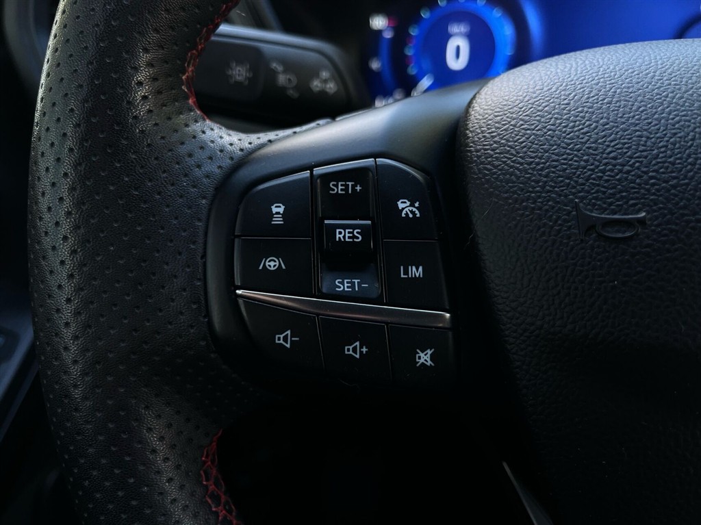 Ford Kuga 2,5 Plugin-hybrid ST-Line X CVT 225HK 5d Trinl. Gear - Image 13