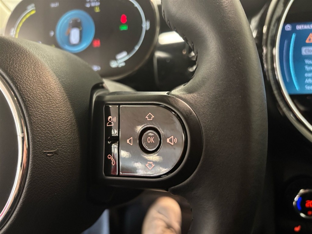 Mini Cooper SE EL Essential 184HK 3d Aut. - Image 8
