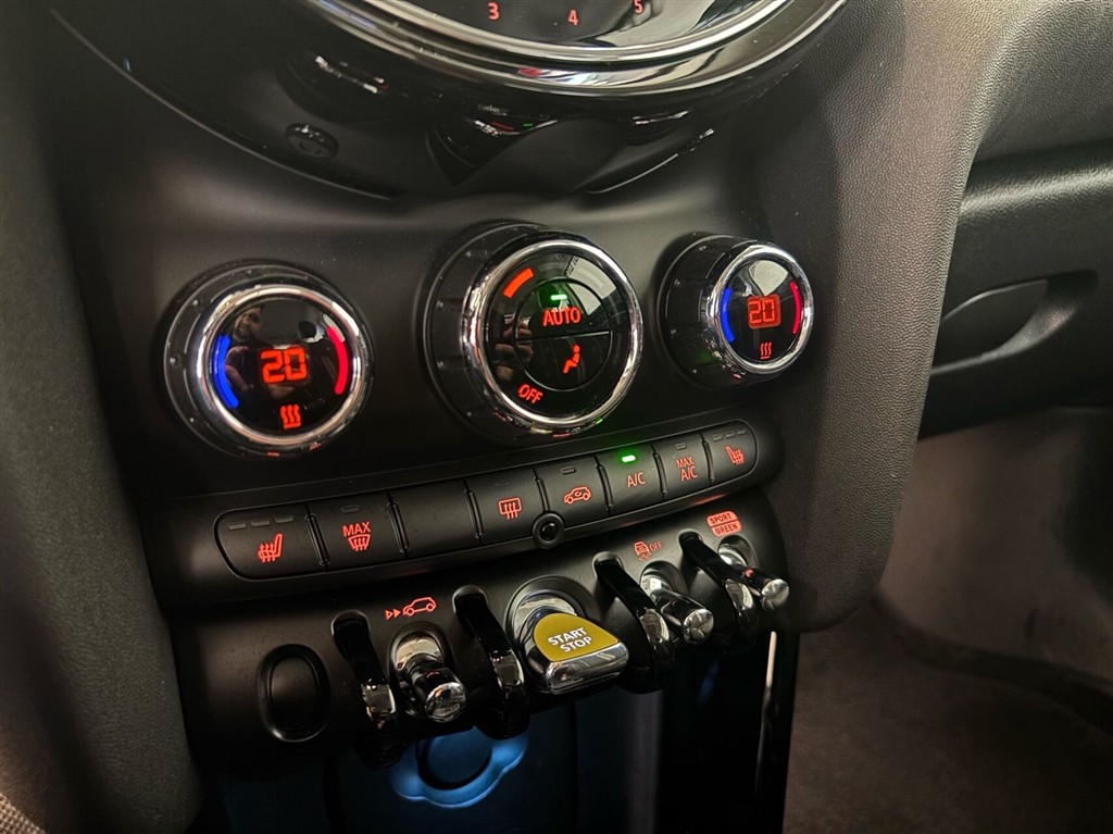 Mini Cooper SE EL Essential 184HK 3d Aut. - Image 12