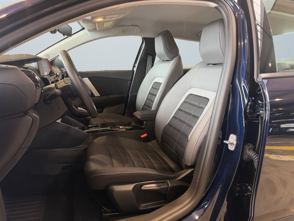 Citroën e-C4 X EL Plus 136HK 5d Aut. - Image 10