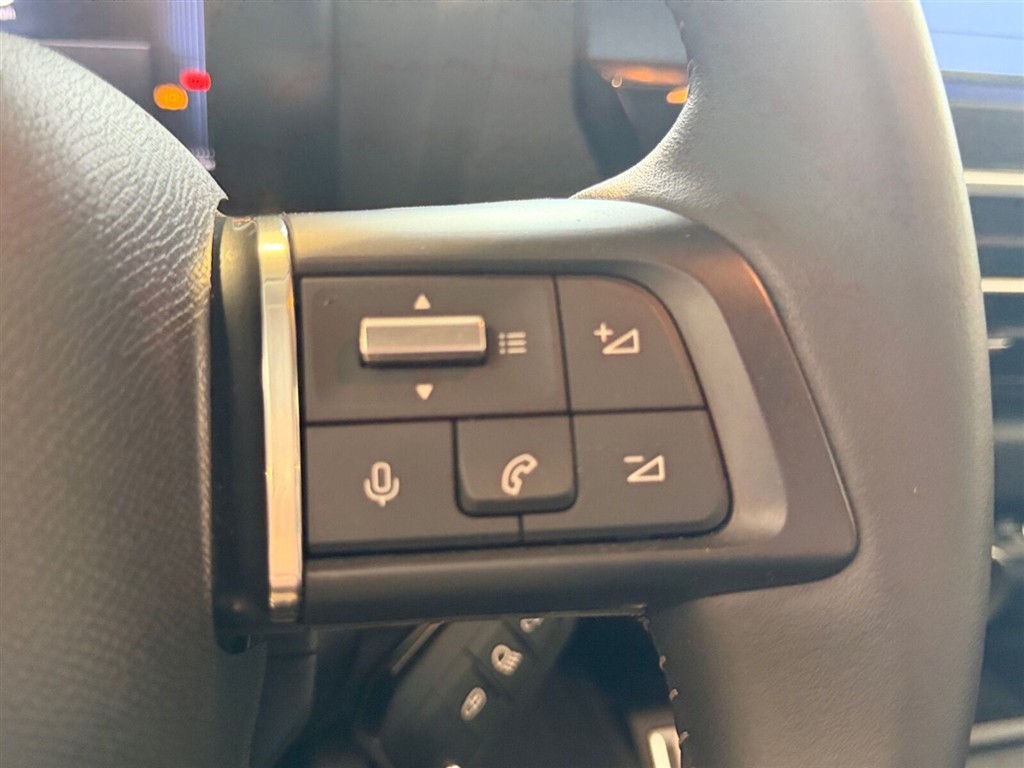 Citroën e-C4 X EL Plus 136HK 5d Aut. - Image 18