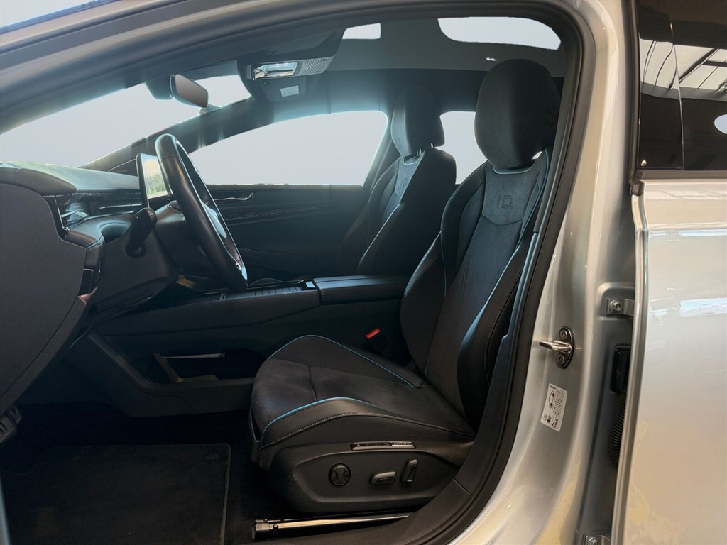 VW ID.7 EL Style+ 286HK 5d Aut. - Image 9