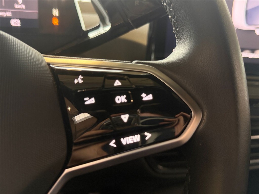 VW ID.3 EL Pro Performance 204HK 5d Aut. - Image 18