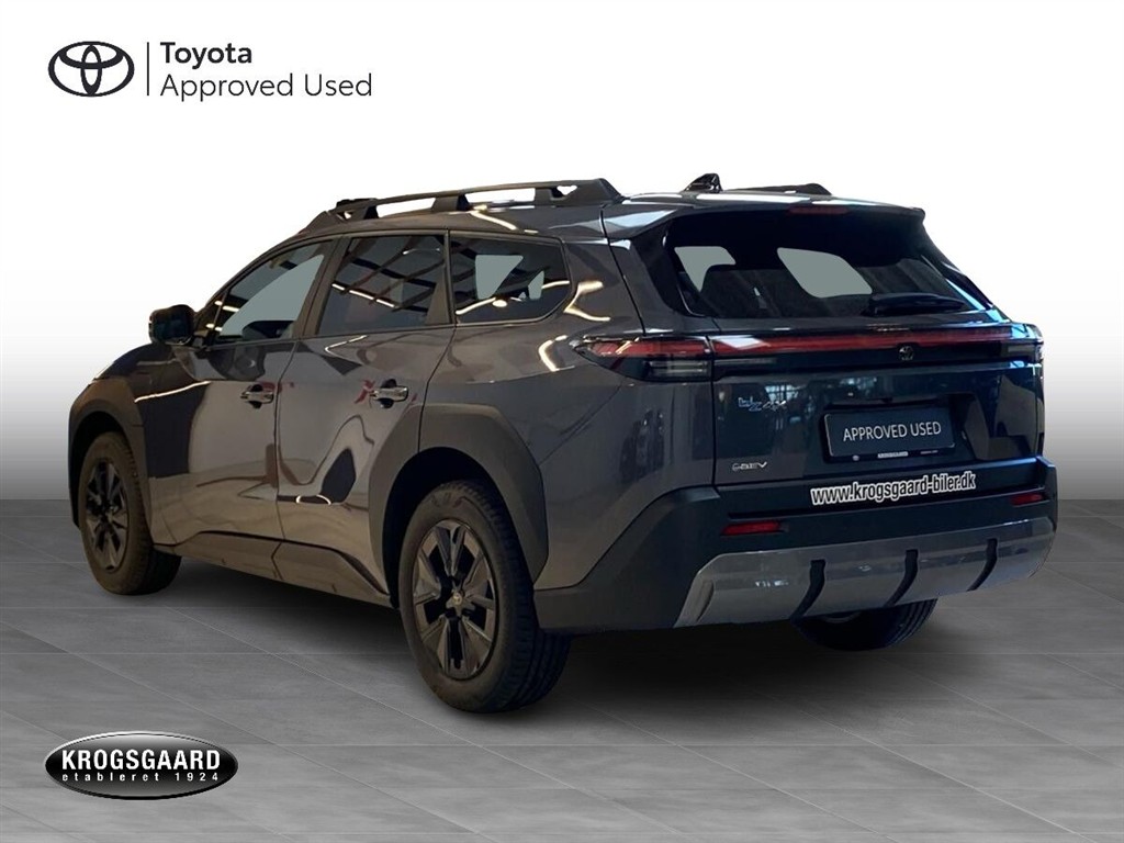Toyota bZ4X Touring EL Active Tech 224HK 5d Aut. - Image 3