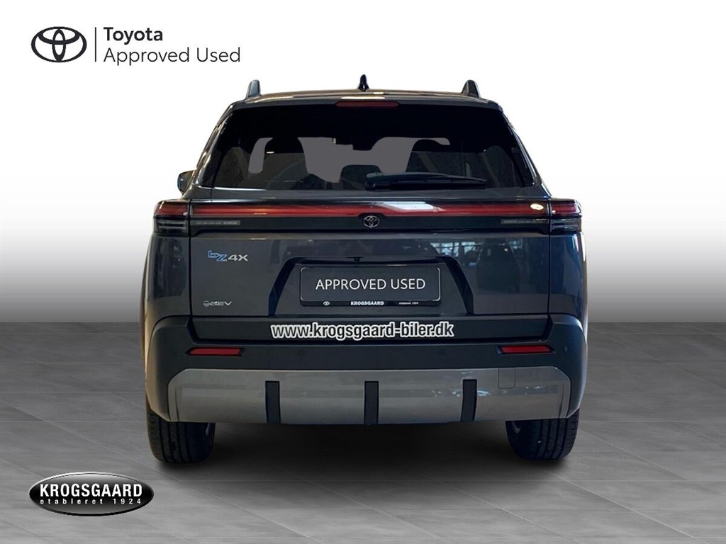 Toyota bZ4X Touring EL Active Tech 224HK 5d Aut. - Image 5