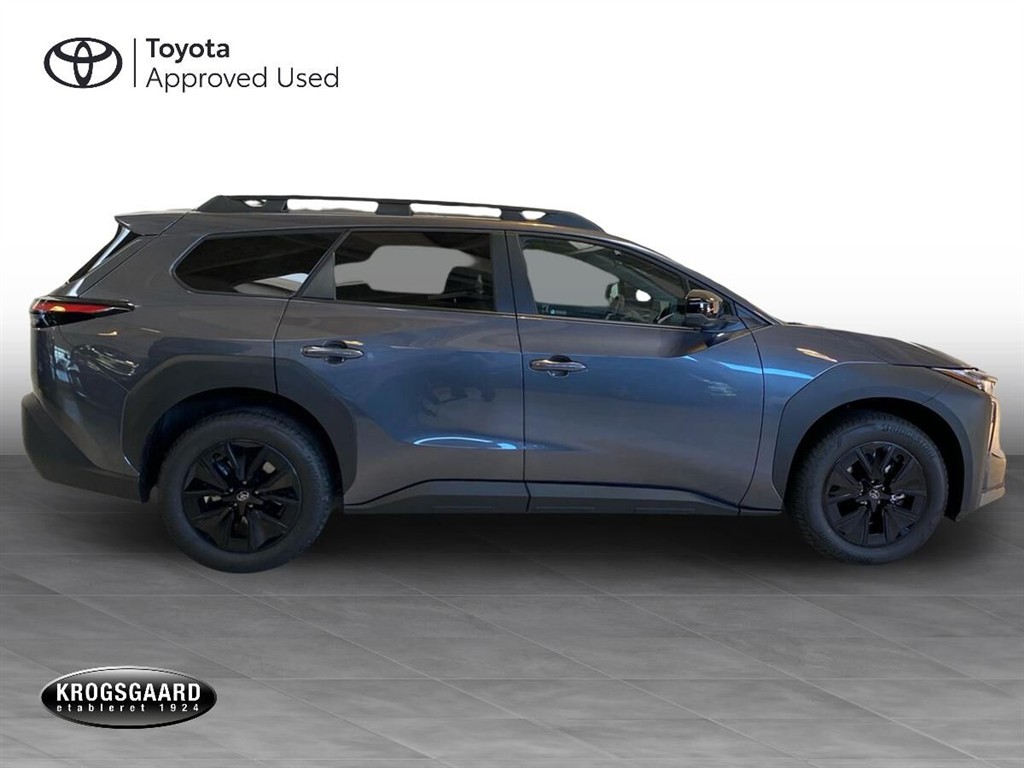 Toyota bZ4X Touring EL Active Tech 224HK 5d Aut. - Image 8