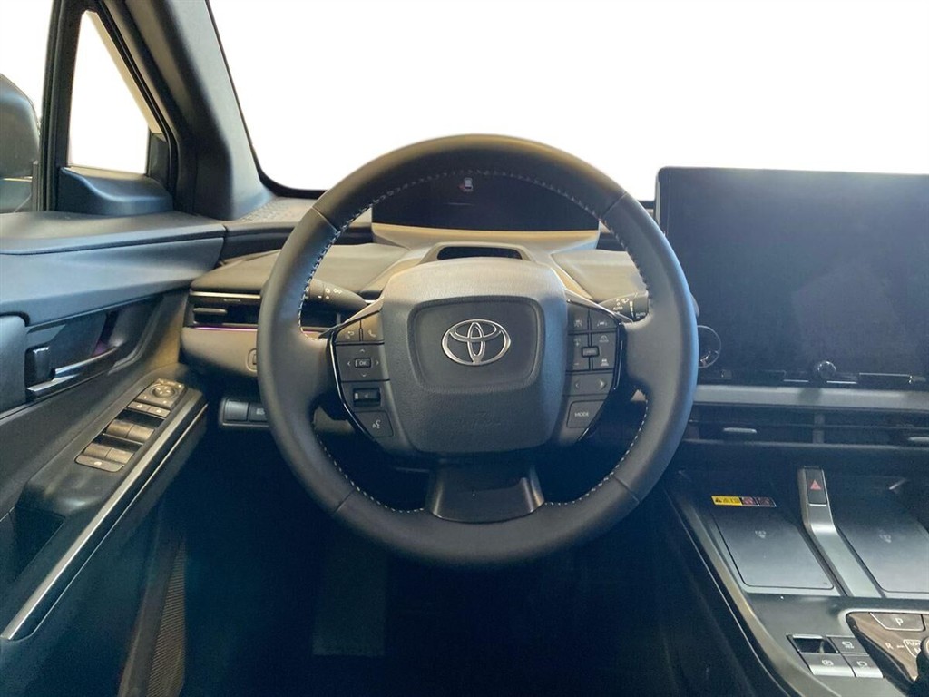 Toyota bZ4X Touring EL Active Tech 224HK 5d Aut. - Image 13