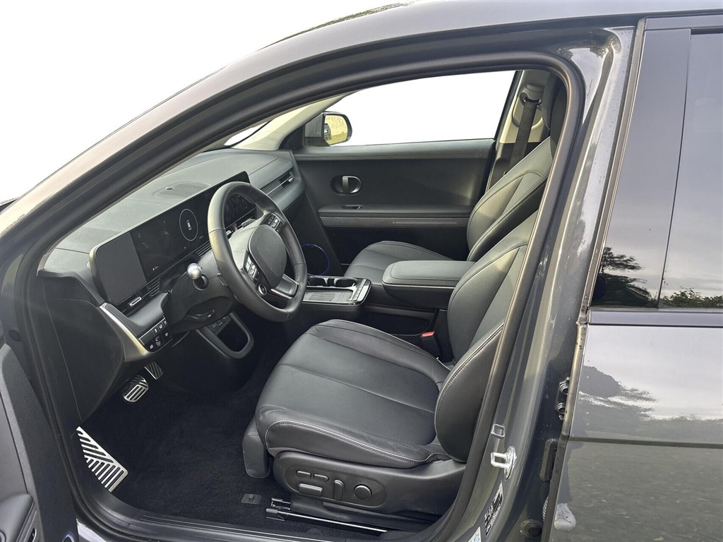 Hyundai Ioniq 5 Electric 84 kWh Ultimate 229HK 5d Aut. - Image 4