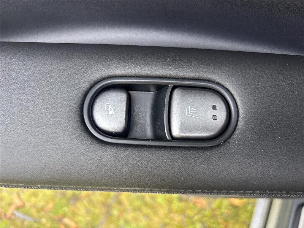 Hyundai Ioniq 5 Electric 84 kWh Ultimate 229HK 5d Aut. - Image 9