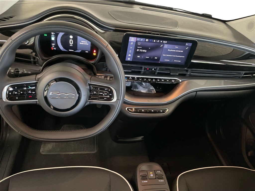Fiat 500e EL Nouvelle Berline 118HK 3d Aut. - Image 17