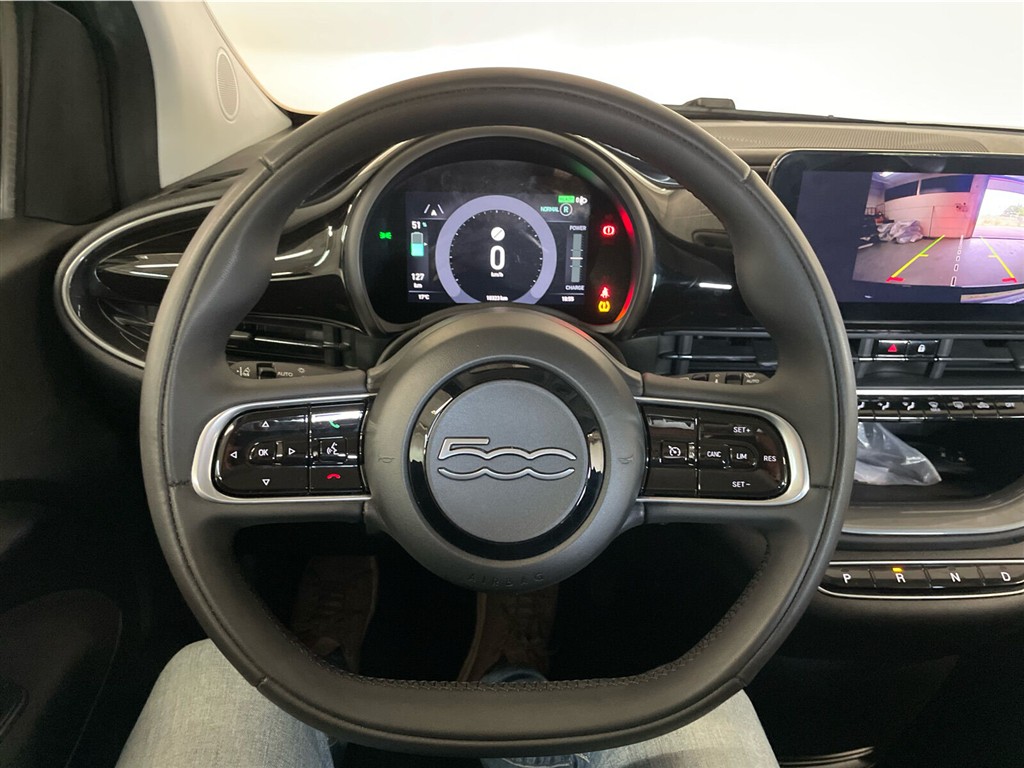 Fiat 500e EL Nouvelle Berline 118HK 3d Aut. - Image 23