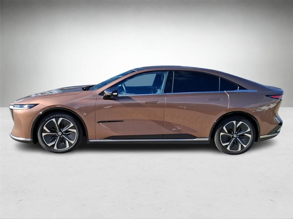 Mazda 6e EL Takumi 245HK 5d Aut. - Image 2