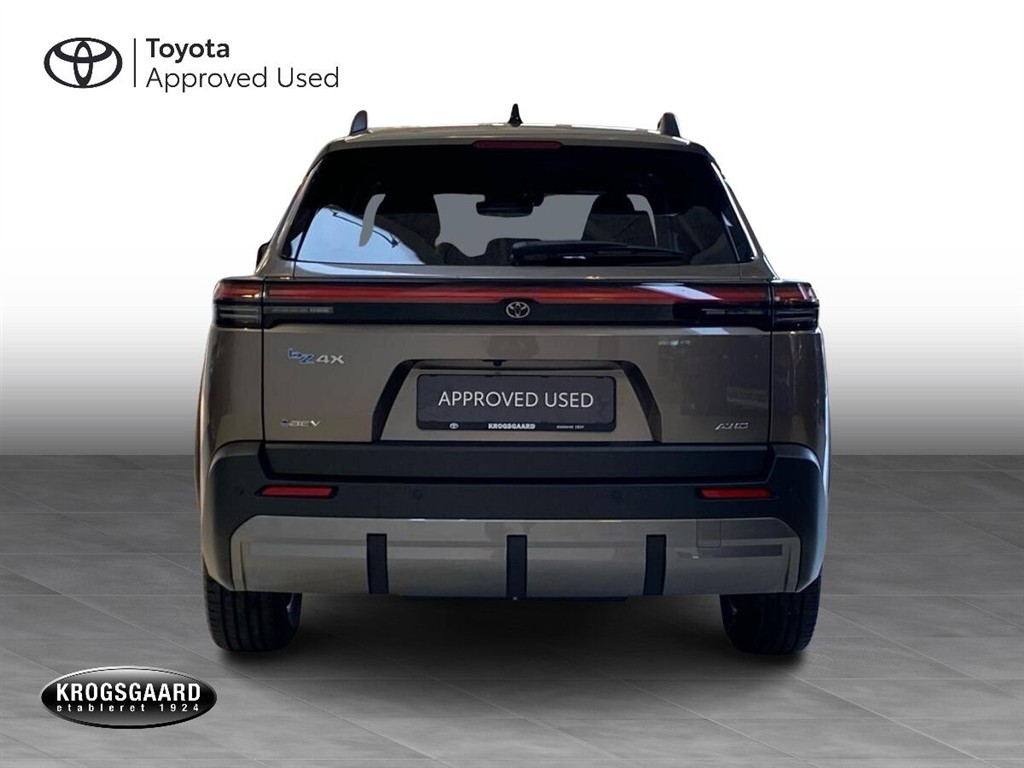 Toyota bZ4X Touring EL Executive AWD 380HK 5d Aut. - Image 5