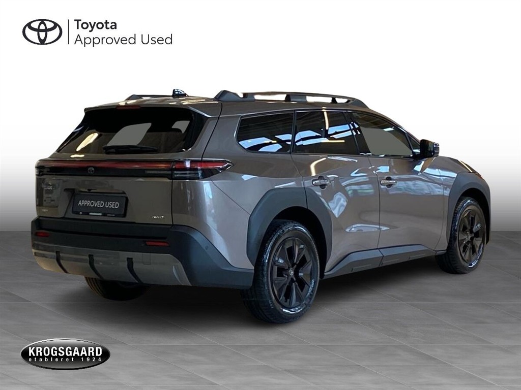 Toyota bZ4X Touring EL Executive AWD 380HK 5d Aut. - Image 6