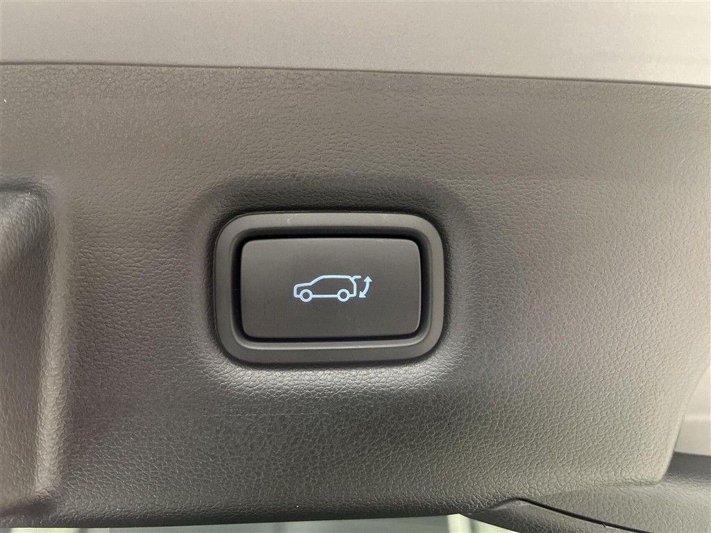 Hyundai Ioniq 5 Electric 84 kWh Ultimate 229HK 5d Aut. - Image 30
