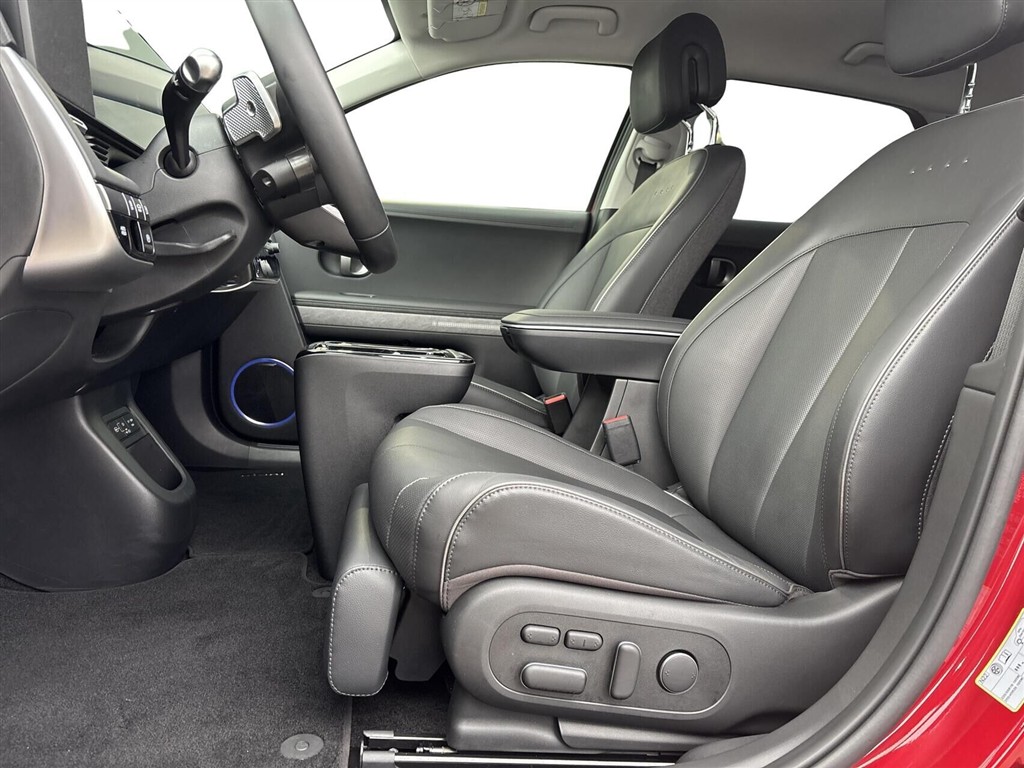 Hyundai Ioniq 5 Electric 84 kWh Ultimate 229HK 5d Aut. - Image 4