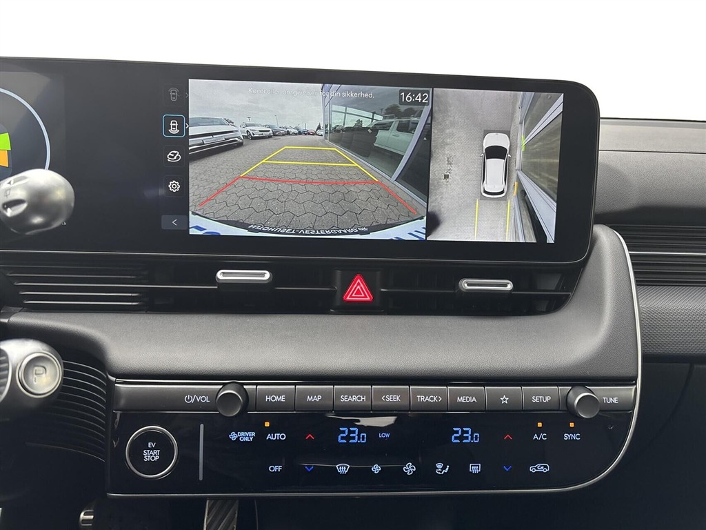 Hyundai Ioniq 5 Electric 84 kWh Ultimate 229HK 5d Aut. - Image 17