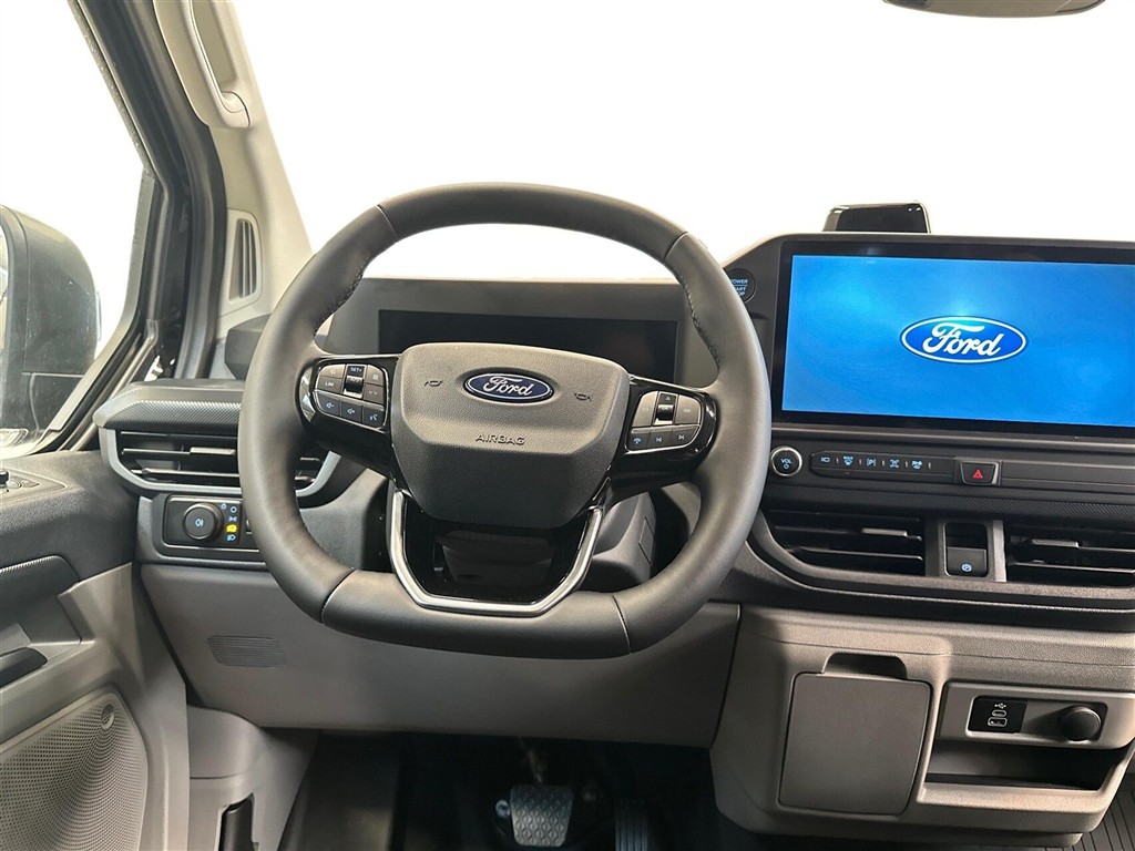 Ford Transit Custom 320 L2H1 2,0 EcoBlue Trend 136HK Van 8g Aut. - Image 9