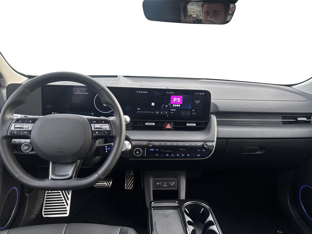 Hyundai Ioniq 5 Electric 84 kWh Ultimate 229HK 5d Aut. - Image 6