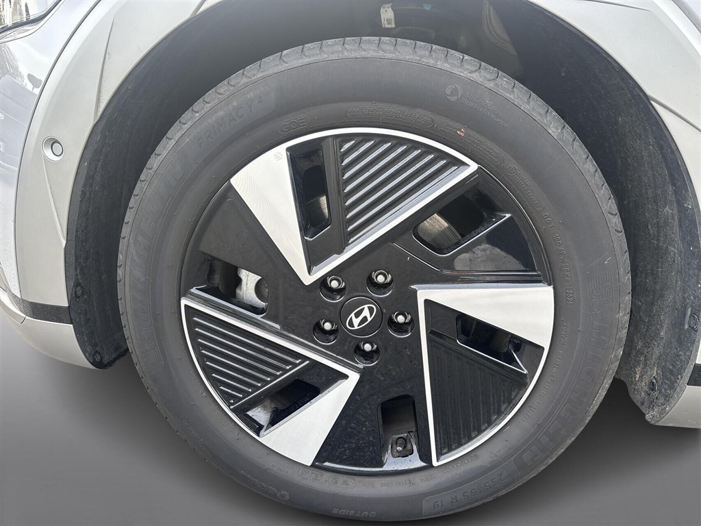 Hyundai Ioniq 5 Electric 84 kWh Ultimate 229HK 5d Aut. - Image 18