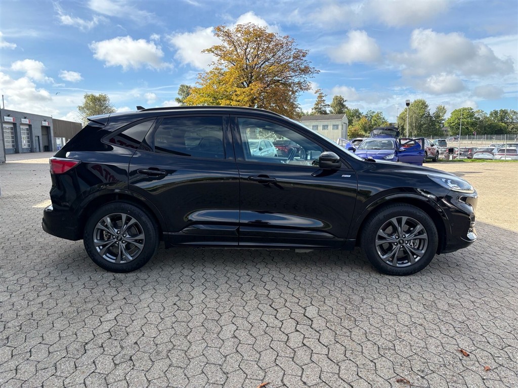 Ford Kuga 2,5 Plugin-hybrid ST-Line X CVT 225HK 5d Trinl. Gear - Image 5