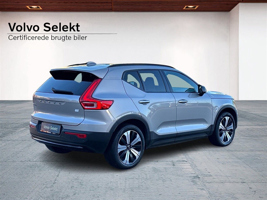 Volvo XC40 P8 Recharge Twin Ultimate AWD 408HK 5d Aut. - Image 18