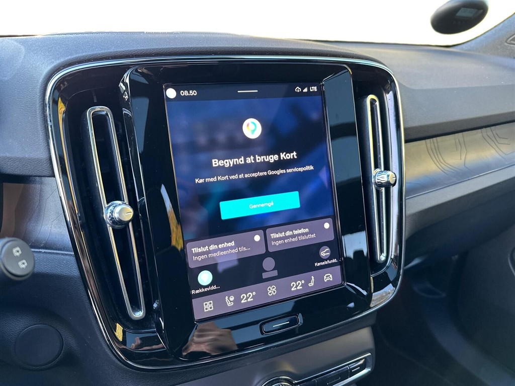 Volvo XC40 P8 Recharge Twin Ultimate AWD 408HK 5d Aut. - Image 24