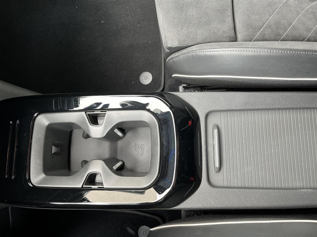 VW ID.4 EL Pro Performance 204HK 5d Aut. - Image 21
