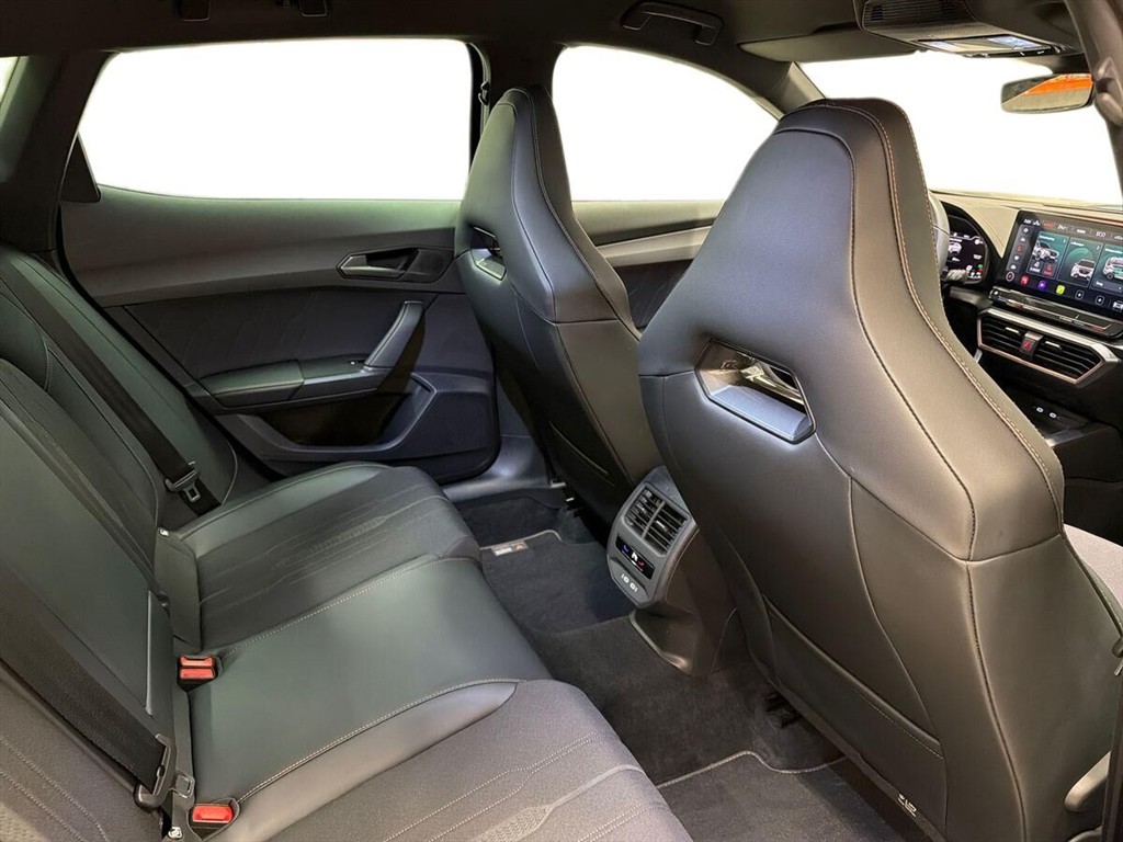 Cupra Formentor 1,4 TSI Plugin-hybrid VZ DSG 245HK 5d 6g Aut. - Image 12