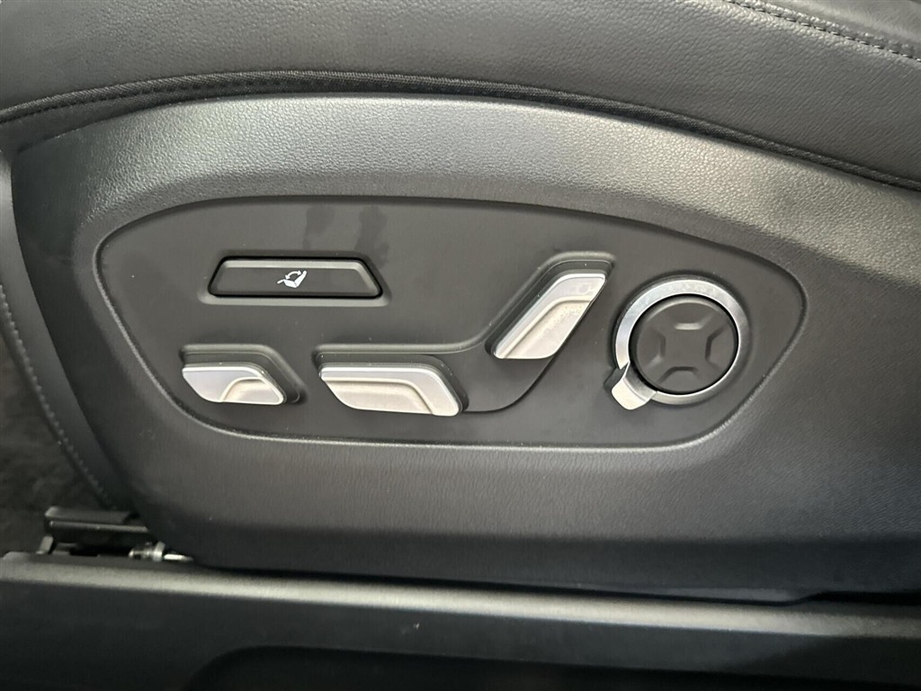 Hyundai Ioniq 9 7 Sæder Electric 110,3 kWh Ultimate 218HK 5d Aut. - Image 16