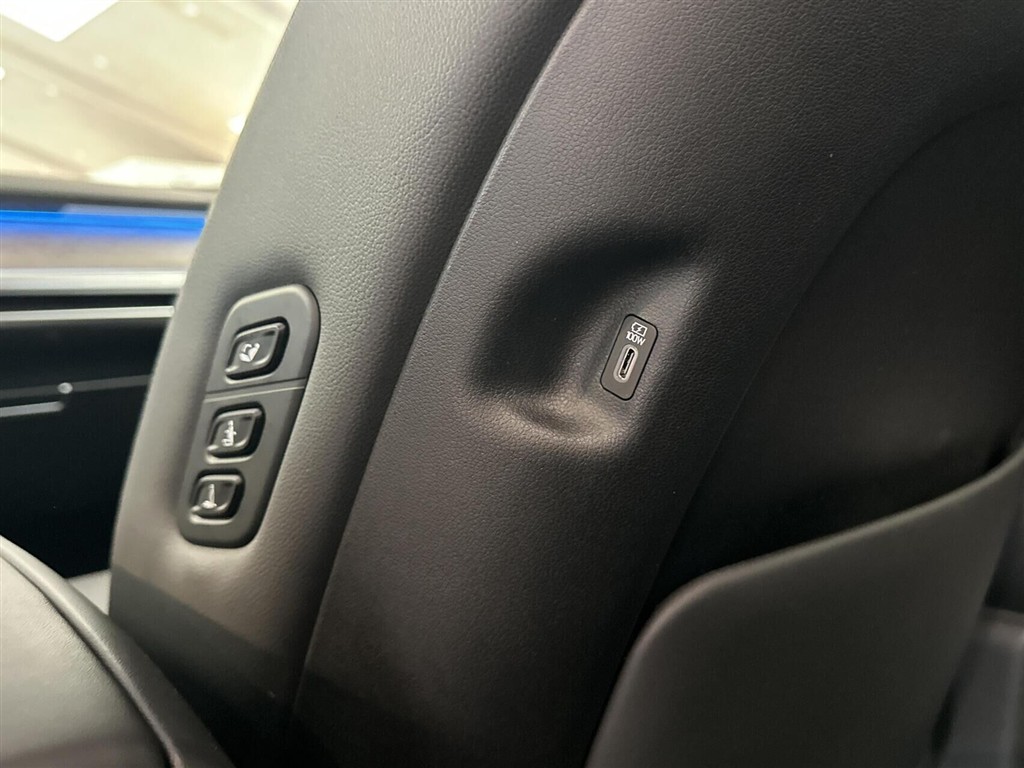 Hyundai Ioniq 9 7 Sæder Electric 110,3 kWh Ultimate 218HK 5d Aut. - Image 18