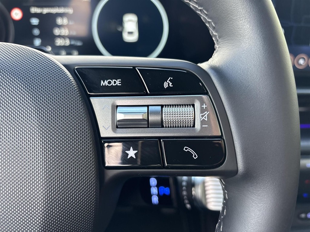 Hyundai Ioniq 6 Electric 84 kWh Ultimate 229HK Aut. - Image 12