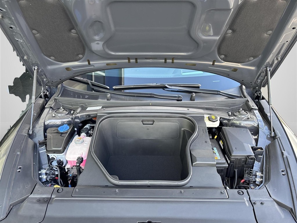 Hyundai Ioniq 6 Electric 84 kWh Ultimate 229HK Aut. - Image 23