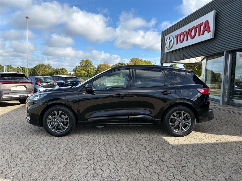 Ford Kuga 2,5 Plugin-hybrid ST-Line X CVT 225HK 5d Trinl. Gear - Image 2