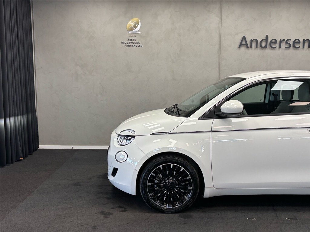 Fiat 500e EL La Prima By Bocelli 118HK 3d Aut. - Image 4