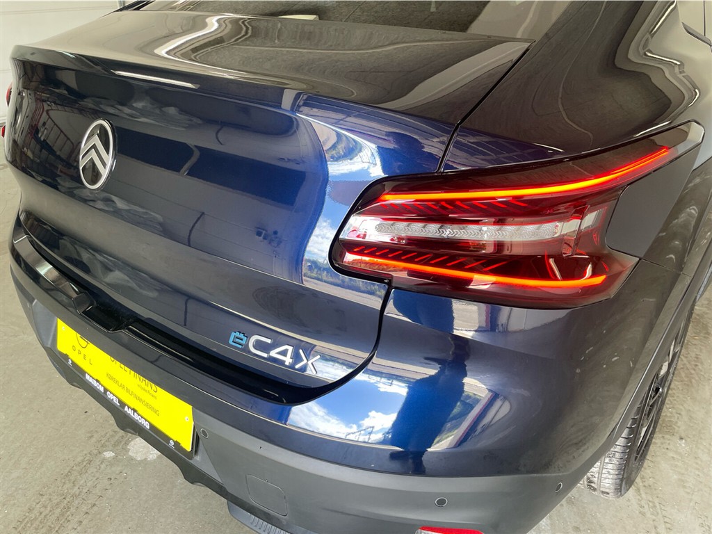 Citroën e-C4 X EL Max 156HK 5d Aut. - Image 29