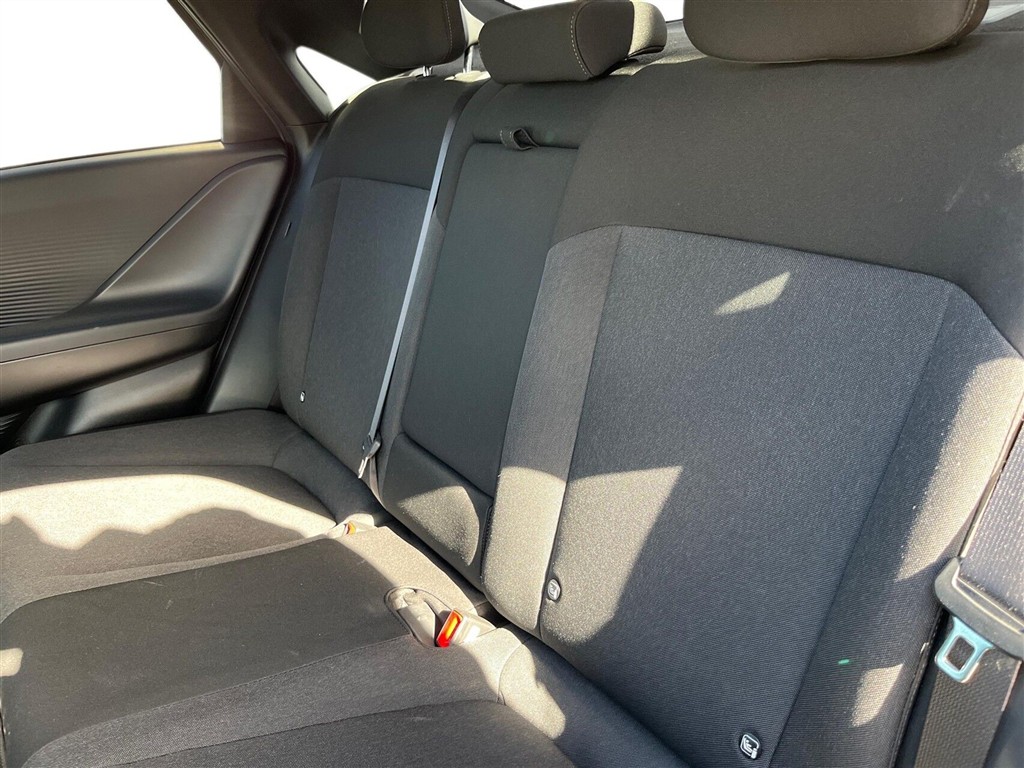 Hyundai Ioniq 6 Electric 77,4 kWh Advanced 229HK Aut. - Image 12