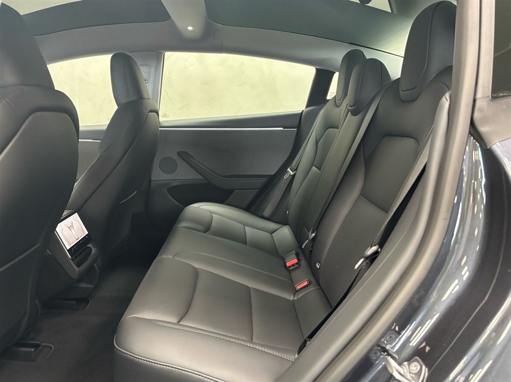 Tesla Model 3 EL Long Range 320HK Aut. - Image 7