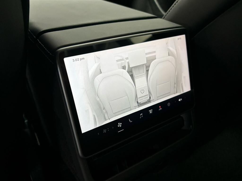 Tesla Model 3 EL Long Range 320HK Aut. - Image 8