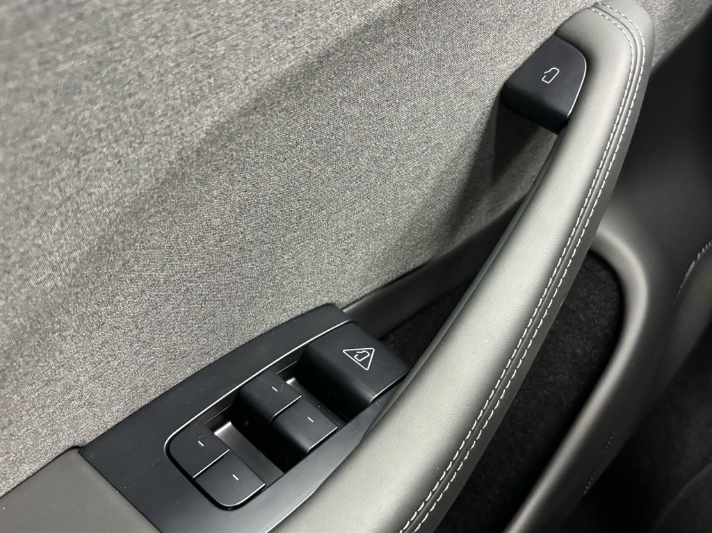 Tesla Model 3 EL Long Range 320HK Aut. - Image 13