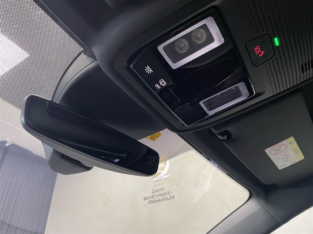 VW ID.4 EL Pro Performance 204HK 5d Aut. - Image 23