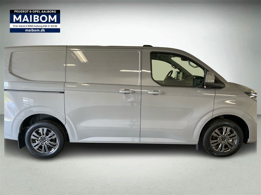 Ford E-Transit Custom 320 L1H1 EL Limited 136HK Van Aut. - Image 4