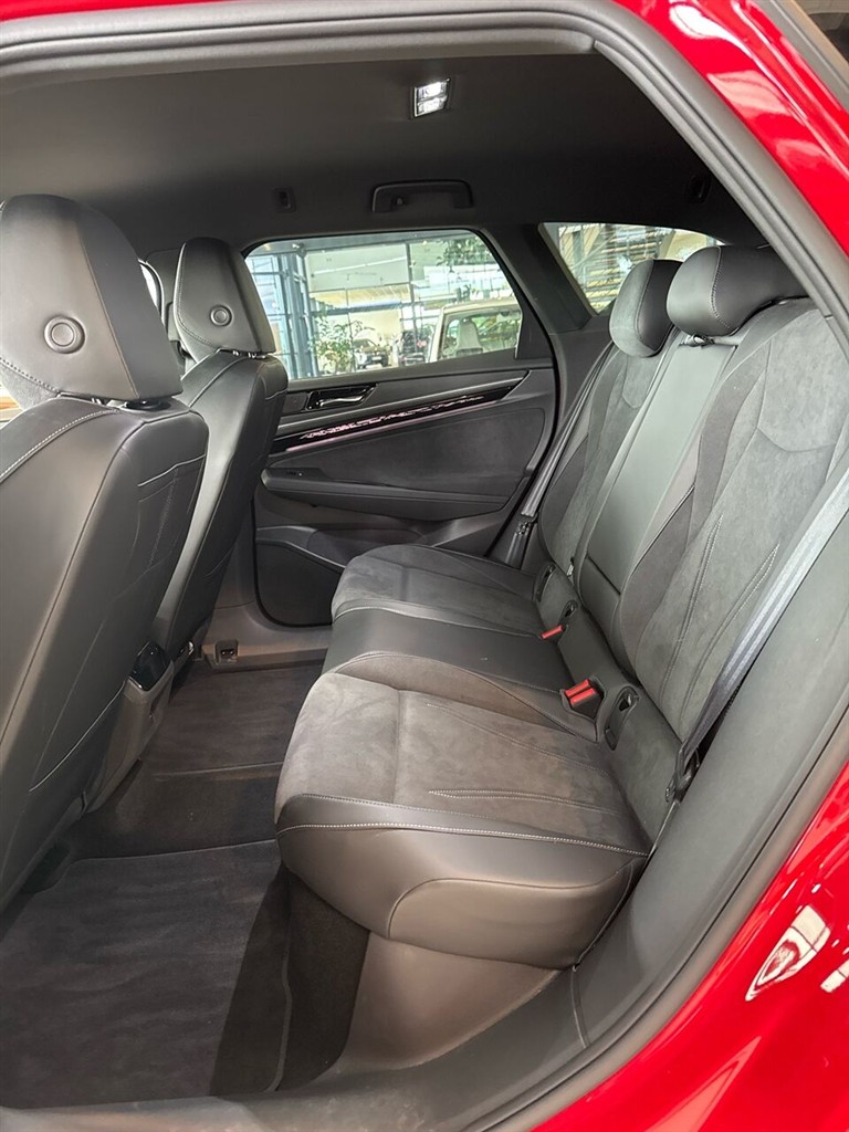 VW ID.7 Tourer EL Pro S 286HK Stc Aut. - Image 6