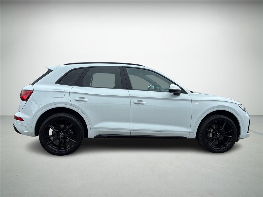 Audi Q5 2,0 50 TFSI e Plugin-hybrid S Line Quattro S Tron 299HK 5d 7g Aut. - Image 6