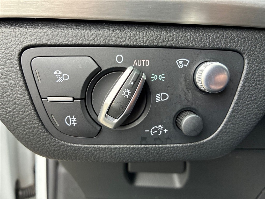 Audi Q5 2,0 50 TFSI e Plugin-hybrid S Line Quattro S Tron 299HK 5d 7g Aut. - Image 21